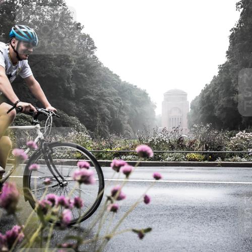 13.09.2026 - Stadtparktriathlon H.Heesch http://msf.ph/oto/10346472 13.09.2026 09:51:34 Radfahren 337 meine-sportfotos.de