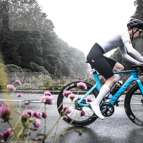13.09.2026 - Stadtparktriathlon H.Heesch http://msf.ph/oto/10346524 13.09.2026 09:51:55 Radfahren 220, 258, 300, 336 meine-sportfotos.de