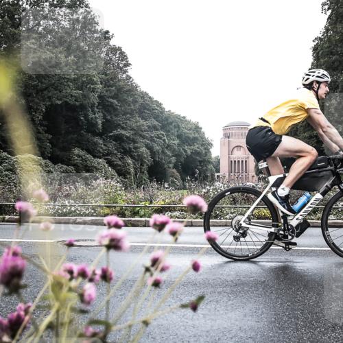 13.09.2026 - Stadtparktriathlon H.Heesch http://msf.ph/oto/10346547 13.09.2026 11:05:19 Radfahren 483, 560, 595, 597, 702 meine-sportfotos.de