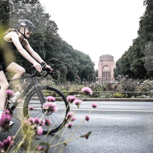 13.09.2026 - Stadtparktriathlon H.Heesch http://msf.ph/oto/10346577 13.09.2026 11:05:28 Radfahren 361, 523, 635, 644 meine-sportfotos.de