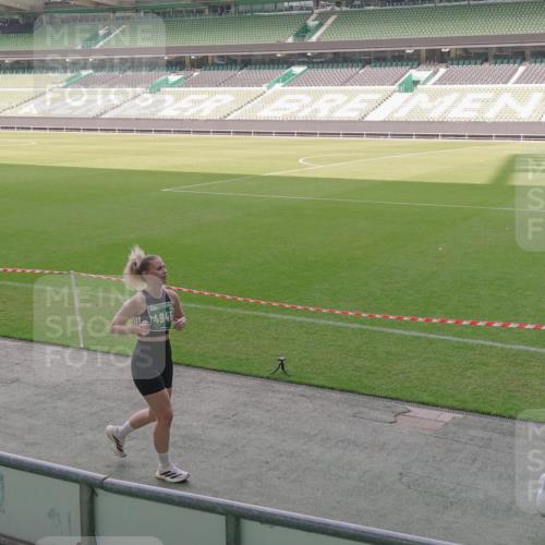 13.09.2026 - 21. swb-Marathon Bremen Michael Burmester http://msf.ph/oto/10346581 13.09.2026 13:35:10 Laufen im Stadion 170, 193, 368, 428, 462, 496, 657, 679, 709, 916, 1026, 1048, 1098, 1280, 1321, 1396, 1432, 1444, 1553, 1557, 1560, 1607, 1661, 1703, 1726, 1772, 1784, 1827, 1965, 1974, 1977, 1992, 1996, 2335, 2338, 2451, 2479, 2511, 2543, 2578, 2641, 2650, 2735, 2757, 2787, 2789, 2791, 2894, 2933, 3090, 3179, 3191, 3345, 3406, 3472, 3547, 3555, 3577, 3588, 3660, 3708, 3709, 3720, 3801, 3875, 3904, 3914, 4001, 4014, 4200, 4290, 4500, 4546, 4561, 4880, 4967, 5000, 5151, 5818 meine-sportfotos.de