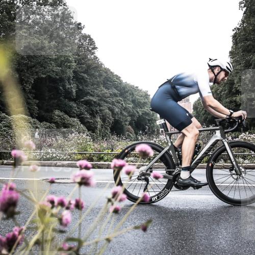 13.09.2026 - Stadtparktriathlon H.Heesch http://msf.ph/oto/10346582 13.09.2026 11:05:29 Radfahren 361, 523, 635, 644 meine-sportfotos.de