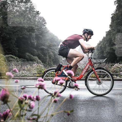 13.09.2026 - Stadtparktriathlon H.Heesch http://msf.ph/oto/10346597 13.09.2026 09:52:51 Radfahren 228, 255, 256, 308, 323 meine-sportfotos.de