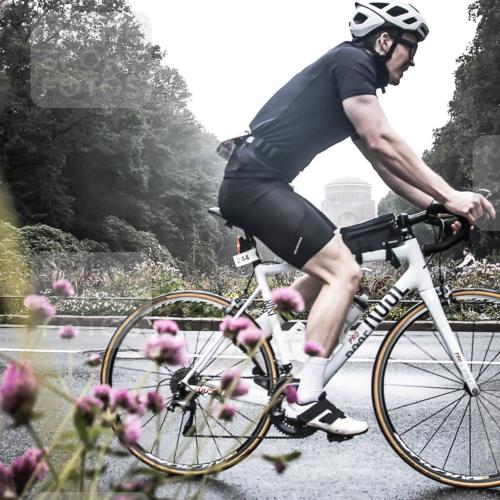 13.09.2026 - Stadtparktriathlon H.Heesch http://msf.ph/oto/10346611 13.09.2026 09:53:08 Radfahren 244, 286 meine-sportfotos.de