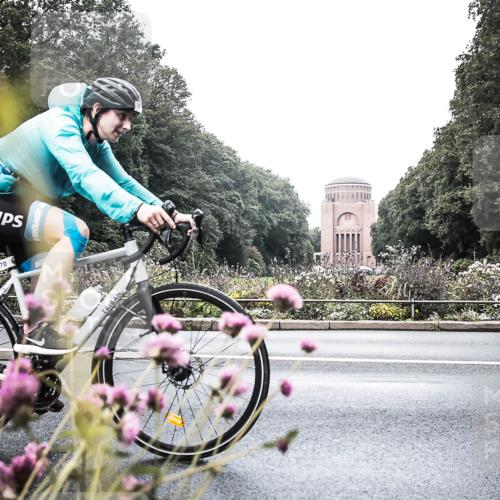 13.09.2026 - Stadtparktriathlon H.Heesch http://msf.ph/oto/10346615 13.09.2026 11:05:42 Radfahren 370, 499, 522, 541, 556 meine-sportfotos.de