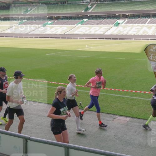 13.09.2026 - 21. swb-Marathon Bremen Michael Burmester http://msf.ph/oto/10346643 13.09.2026 13:35:18 Laufen im Stadion 170, 193, 368, 462, 496, 657, 679, 709, 916, 1026, 1048, 1280, 1321, 1396, 1432, 1444, 1553, 1560, 1607, 1703, 1726, 1772, 1784, 1827, 1965, 1974, 1977, 1992, 2335, 2338, 2451, 2511, 2578, 2641, 2650, 2688, 2735, 2789, 2791, 2894, 2933, 3090, 3179, 3191, 3345, 3406, 3472, 3547, 3555, 3588, 3660, 3708, 3709, 3720, 3801, 3904, 3914, 4001, 4014, 4200, 4290, 4500, 4546, 4561, 4880, 4967, 5000, 5151, 5818 meine-sportfotos.de
