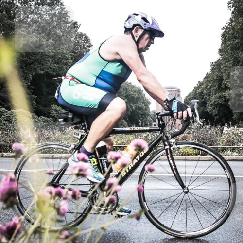 13.09.2026 - Stadtparktriathlon H.Heesch http://msf.ph/oto/10346660 13.09.2026 11:05:56 Radfahren 559, 630, 668, 686 meine-sportfotos.de