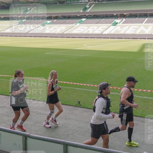 13.09.2026 - 21. swb-Marathon Bremen Michael Burmester http://msf.ph/oto/10346661 13.09.2026 13:35:20 Laufen im Stadion 170, 193, 368, 462, 496, 657, 679, 709, 916, 1015, 1026, 1048, 1280, 1321, 1396, 1432, 1444, 1553, 1560, 1607, 1703, 1726, 1772, 1784, 1827, 1965, 1974, 1977, 1992, 2335, 2338, 2451, 2511, 2578, 2641, 2650, 2688, 2735, 2789, 2791, 2894, 2933, 3090, 3179, 3191, 3345, 3406, 3472, 3547, 3555, 3588, 3660, 3708, 3709, 3720, 3801, 3904, 3914, 4014, 4200, 4290, 4500, 4546, 4561, 4880, 4967, 5000, 5151, 5332, 5818 meine-sportfotos.de