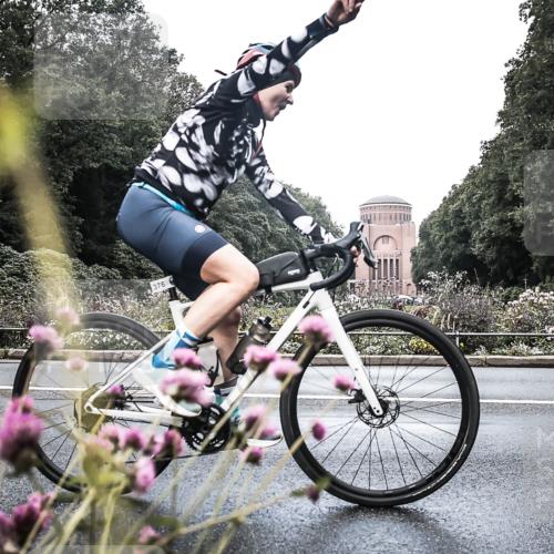13.09.2026 - Stadtparktriathlon H.Heesch http://msf.ph/oto/10346700 13.09.2026 11:06:12 Radfahren 376, 582, 665, 687, 696 meine-sportfotos.de