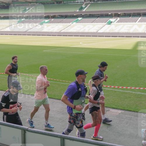 13.09.2026 - 21. swb-Marathon Bremen Michael Burmester http://msf.ph/oto/10346733 13.09.2026 13:35:32 Laufen im Stadion 170, 193, 368, 462, 491, 496, 657, 679, 709, 916, 1015, 1026, 1280, 1321, 1396, 1432, 1553, 1560, 1607, 1703, 1726, 1772, 1784, 1887, 1934, 1965, 1974, 1977, 1992, 2335, 2338, 2451, 2578, 2650, 2688, 2789, 2791, 2894, 2933, 3090, 3161, 3169, 3178, 3179, 3191, 3406, 3463, 3472, 3498, 3547, 3555, 3573, 3588, 3660, 3708, 3709, 3720, 3801, 3904, 3914, 4014, 4145, 4200, 4290, 4464, 4500, 4546, 4561, 4880, 4967, 5000, 5151, 5332, 5818 meine-sportfotos.de