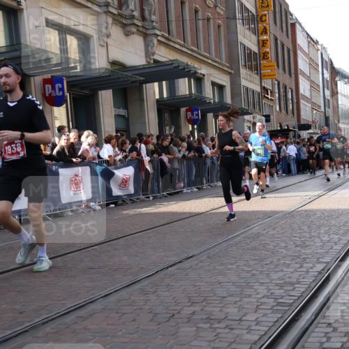 13.09.2026 - 21. swb-Marathon Bremen Strokosch-Dieckow http://msf.ph/oto/10346737 13.09.2026 13:30:24 Ziel 244, 625, 800, 834, 1067, 1533, 1771, 1841, 1926, 1941, 2369, 2452, 2723, 2985, 3163, 3425, 4206, 4251, 4332, 4342, 4415, 4425, 4748, 4757, 4920, 5506, 5551, 5600, 5681, 5802, 5822, 5900, 6134, 6343, 6347, 6523, 6988, 7012, 7253, 7567, 7645, 8116, 8117, 8762, 8878, 8966, 9011, 9108, 9290, 9507, 9653, 9692, 9695, 9699, 9767, 9825, 13090, 881, 1308, 1909, 1938, 2265, 2364, 2900, 3163, 3164, 4058, 4763, 5039, 5615, 6225, 6720, 7821, 8090, 8169, 8314, 8494 meine-sportfotos.de