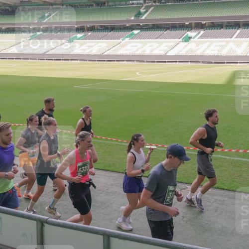 13.09.2026 - 21. swb-Marathon Bremen Michael Burmester http://msf.ph/oto/10346752 13.09.2026 13:35:34 Laufen im Stadion 170, 193, 368, 462, 491, 496, 657, 679, 709, 916, 1015, 1026, 1280, 1321, 1396, 1432, 1553, 1560, 1607, 1703, 1726, 1772, 1784, 1887, 1934, 1965, 1974, 1977, 1992, 2335, 2338, 2451, 2578, 2650, 2688, 2789, 2791, 2894, 2933, 3090, 3161, 3169, 3178, 3179, 3191, 3406, 3463, 3472, 3498, 3547, 3555, 3573, 3588, 3660, 3708, 3709, 3720, 3801, 3904, 3914, 4014, 4145, 4200, 4290, 4464, 4500, 4546, 4561, 4880, 4967, 5000, 5034, 5151, 5332, 5818 meine-sportfotos.de