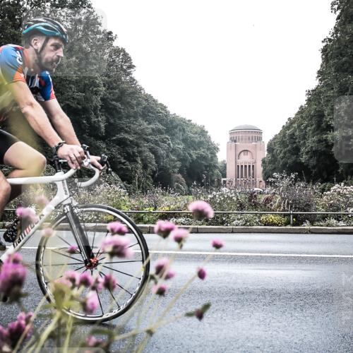 13.09.2026 - Stadtparktriathlon H.Heesch http://msf.ph/oto/10346774 13.09.2026 11:06:39 Radfahren 611, 614, 634, 656, 674 meine-sportfotos.de