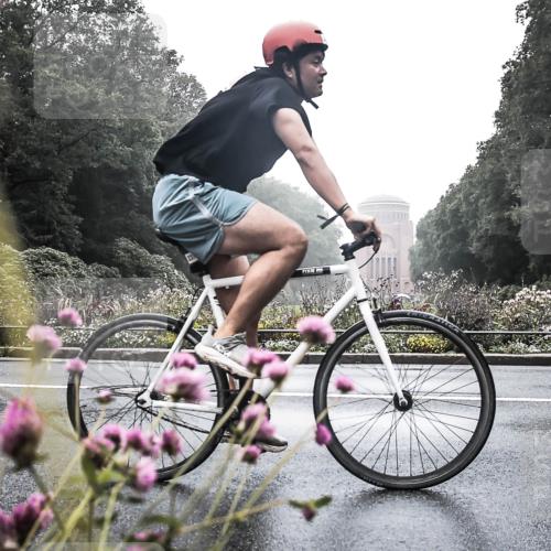 13.09.2026 - Stadtparktriathlon H.Heesch http://msf.ph/oto/10346786 13.09.2026 09:54:54 Radfahren 237, 245, 253, 294, 316, 335 meine-sportfotos.de