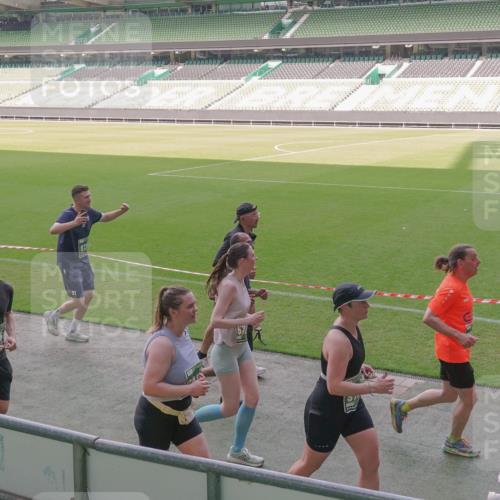 13.09.2026 - 21. swb-Marathon Bremen Michael Burmester http://msf.ph/oto/10346787 13.09.2026 13:35:38 Laufen im Stadion 170, 193, 368, 462, 491, 496, 657, 679, 916, 1015, 1026, 1280, 1321, 1396, 1432, 1553, 1560, 1607, 1703, 1726, 1772, 1784, 1887, 1934, 1965, 1974, 1977, 1992, 2335, 2338, 2451, 2578, 2650, 2688, 2789, 2791, 2894, 2933, 3090, 3161, 3169, 3178, 3179, 3191, 3406, 3463, 3472, 3498, 3547, 3555, 3573, 3588, 3640, 3660, 3708, 3709, 3720, 3801, 3839, 3904, 3914, 3985, 4014, 4145, 4200, 4290, 4464, 4500, 4546, 4561, 4880, 4967, 5000, 5034, 5151, 5332, 5461, 5818 meine-sportfotos.de