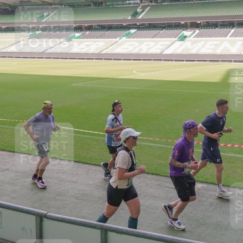13.09.2026 - 21. swb-Marathon Bremen Michael Burmester http://msf.ph/oto/10346798 13.09.2026 13:35:39 Laufen im Stadion 170, 193, 368, 462, 491, 496, 657, 679, 1015, 1026, 1280, 1321, 1396, 1432, 1553, 1560, 1607, 1726, 1772, 1784, 1887, 1934, 1965, 1974, 1977, 1992, 2335, 2338, 2451, 2578, 2650, 2688, 2789, 2791, 2894, 2933, 3090, 3161, 3169, 3178, 3179, 3191, 3406, 3463, 3472, 3498, 3547, 3555, 3570, 3573, 3588, 3640, 3660, 3708, 3709, 3720, 3801, 3839, 3904, 3914, 3985, 4014, 4145, 4200, 4290, 4464, 4500, 4546, 4561, 4880, 4967, 5000, 5034, 5151, 5332, 5461, 5818 meine-sportfotos.de
