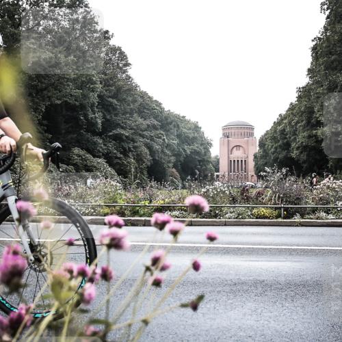 13.09.2026 - Stadtparktriathlon H.Heesch http://msf.ph/oto/10346822 13.09.2026 11:06:53 Radfahren 394, 490 meine-sportfotos.de