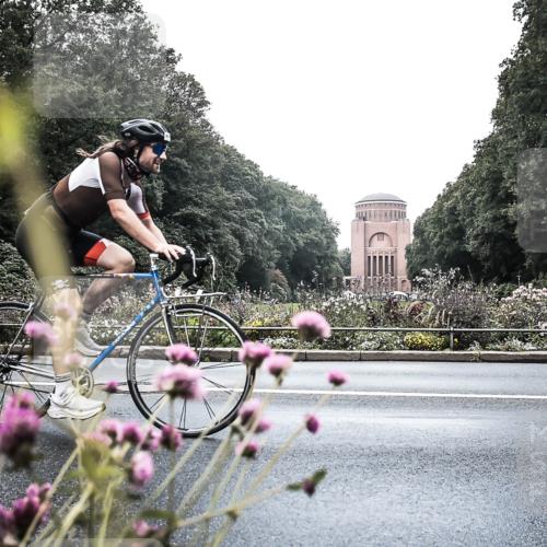 13.09.2026 - Stadtparktriathlon H.Heesch http://msf.ph/oto/10346869 13.09.2026 11:07:20 Radfahren 469, 586, 639, 677, 699 meine-sportfotos.de