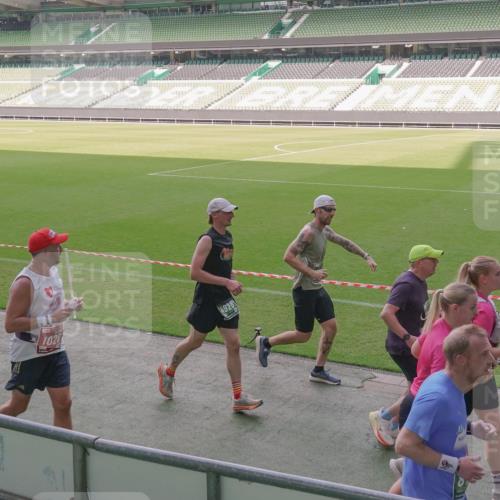 13.09.2026 - 21. swb-Marathon Bremen Michael Burmester http://msf.ph/oto/10346875 13.09.2026 13:35:49 Laufen im Stadion 170, 193, 368, 462, 491, 496, 657, 1015, 1280, 1321, 1396, 1432, 1553, 1560, 1607, 1726, 1772, 1784, 1887, 1934, 1965, 1974, 1977, 1992, 2335, 2338, 2578, 2650, 2688, 2789, 2791, 2894, 2933, 3090, 3161, 3169, 3178, 3179, 3191, 3406, 3408, 3463, 3472, 3498, 3547, 3555, 3570, 3573, 3588, 3640, 3660, 3801, 3839, 3904, 3914, 3985, 4014, 4145, 4200, 4290, 4464, 4500, 4546, 4561, 4801, 4880, 4967, 5000, 5034, 5151, 5332, 5461, 5818 meine-sportfotos.de