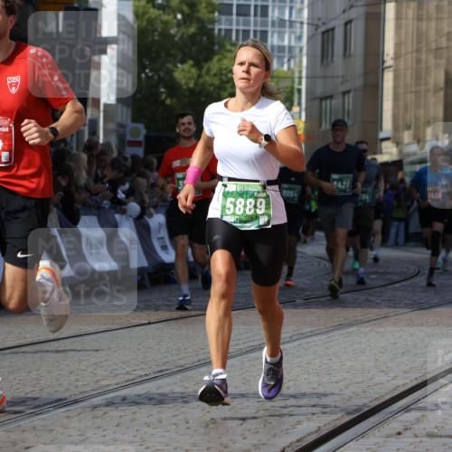13.09.2026 - 21. swb-Marathon Bremen Strokosch-Dieckow http://msf.ph/oto/10346878 13.09.2026 13:28:15 Ziel 440, 488, 534, 762, 1343, 1456, 1932, 3135, 3480, 3576, 4106, 4133, 4265, 4744, 5462, 6468, 6522, 7042, 7138, 7358, 8188, 8351, 8656, 9067, 9145, 9494, 13069, 13198, 178, 210, 1239, 1380, 1460, 2047, 2977, 3294, 3597, 4250, 5250, 5683, 8429, 8483, 8570, 9064, 9549 meine-sportfotos.de