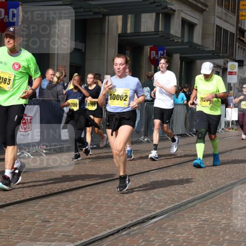 13.09.2026 - 21. swb-Marathon Bremen Strokosch-Dieckow http://msf.ph/oto/10346890 13.09.2026 11:10:21 Ziel 10002, 10247, 10422, 10461, 10462, 10719, 10768, 10791, 10911, 11047, 11283, 11298, 11300, 11309, 11327, 11335, 11465, 11513, 11583, 11736, 11846, 11982, 12183, 12227, 12454, 10169, 10299, 10361, 10362, 10706, 10751, 10890, 10963, 11080, 11382, 11725, 11732, 11933, 11957, 12117, 12207, 12293, 12550 meine-sportfotos.de