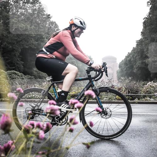 13.09.2026 - Stadtparktriathlon H.Heesch http://msf.ph/oto/10346891 13.09.2026 09:55:59 Radfahren 231, 263, 265 meine-sportfotos.de