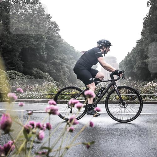 13.09.2026 - Stadtparktriathlon H.Heesch http://msf.ph/oto/10346894 13.09.2026 09:56:00 Radfahren 231, 263, 265 meine-sportfotos.de