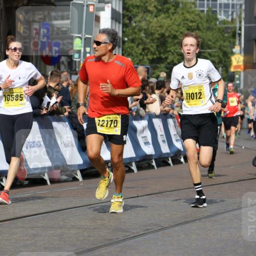 13.09.2026 - 21. swb-Marathon Bremen Strokosch-Dieckow http://msf.ph/oto/10346897 13.09.2026 10:53:20 Ziel 10284, 10304, 10714, 10863, 11038, 11238, 11282, 11386, 11575, 11766, 12019, 12369, 12398, 10222, 10479, 10626, 10757, 10821, 10845, 10886, 11168, 11242, 11379, 11446, 11590, 11800, 12056, 12119, 12308 meine-sportfotos.de