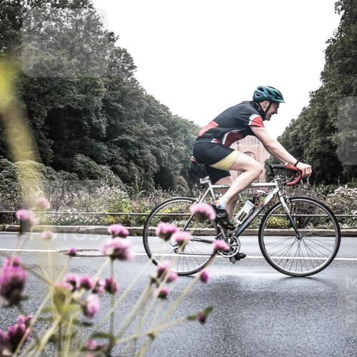 13.09.2026 - Stadtparktriathlon H.Heesch http://msf.ph/oto/10346909 13.09.2026 11:07:37 Radfahren 382, 543, 568, 583 meine-sportfotos.de