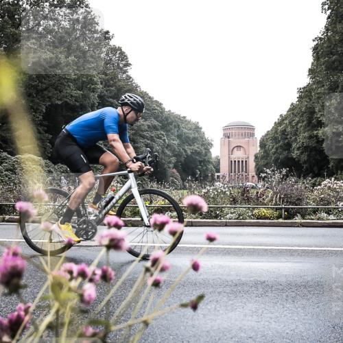 13.09.2026 - Stadtparktriathlon H.Heesch http://msf.ph/oto/10346927 13.09.2026 11:07:49 Radfahren 529, 548, 649 meine-sportfotos.de
