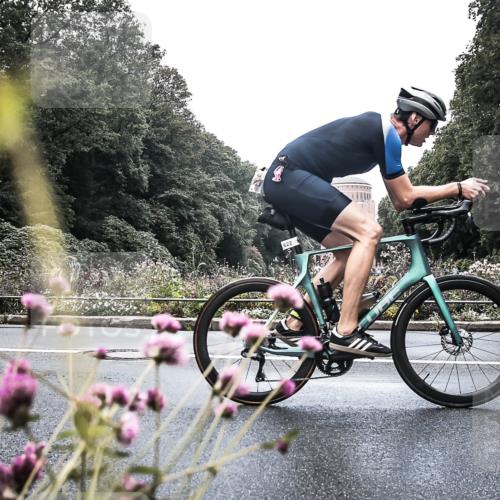13.09.2026 - Stadtparktriathlon H.Heesch http://msf.ph/oto/10346940 13.09.2026 11:07:54 Radfahren 529, 622 meine-sportfotos.de