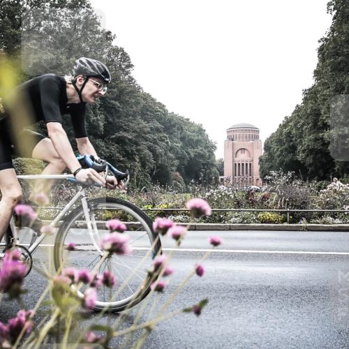 13.09.2026 - Stadtparktriathlon H.Heesch http://msf.ph/oto/10346955 13.09.2026 11:08:06 Radfahren 606 meine-sportfotos.de