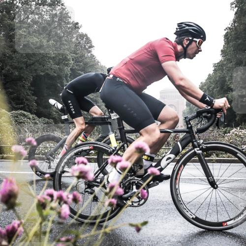 13.09.2026 - Stadtparktriathlon H.Heesch http://msf.ph/oto/10346967 13.09.2026 09:58:26 Radfahren 214, 225, 238, 258, 269, 311, 322, 333 meine-sportfotos.de