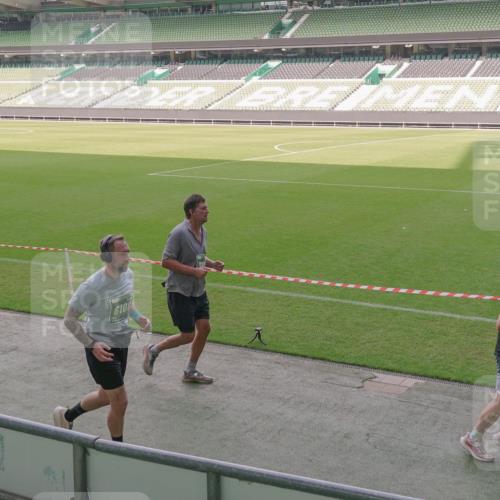 13.09.2026 - 21. swb-Marathon Bremen Michael Burmester http://msf.ph/oto/10346968 13.09.2026 13:36:02 Laufen im Stadion 170, 193, 368, 462, 491, 496, 590, 657, 1015, 1280, 1321, 1396, 1432, 1553, 1620, 1726, 1762, 1784, 1887, 1934, 1965, 1974, 1977, 1992, 2335, 2578, 2639, 2650, 2688, 2789, 2894, 2933, 3090, 3161, 3169, 3178, 3179, 3191, 3299, 3406, 3408, 3463, 3472, 3498, 3555, 3570, 3573, 3588, 3640, 3731, 3801, 3839, 3904, 3914, 3985, 4145, 4200, 4290, 4464, 4500, 4546, 4561, 4801, 4880, 4967, 5000, 5034, 5151, 5182, 5332, 5461, 5679, 5818 meine-sportfotos.de