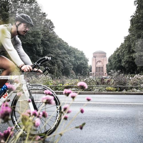 13.09.2026 - Stadtparktriathlon H.Heesch http://msf.ph/oto/10346974 13.09.2026 11:08:18 Radfahren 472, 479, 484, 629 meine-sportfotos.de