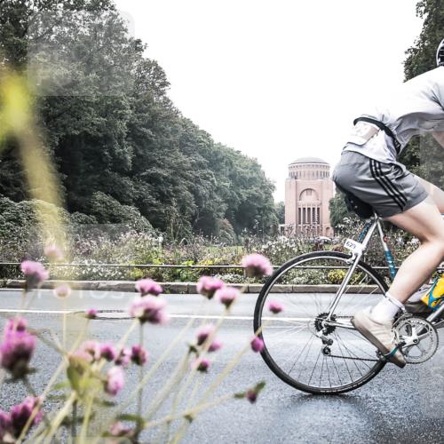 13.09.2026 - Stadtparktriathlon H.Heesch http://msf.ph/oto/10346988 13.09.2026 11:08:20 Radfahren 472, 479, 484, 629 meine-sportfotos.de