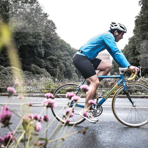 13.09.2026 - Stadtparktriathlon H.Heesch http://msf.ph/oto/10346992 13.09.2026 11:08:21 Radfahren 472, 479, 484, 629 meine-sportfotos.de