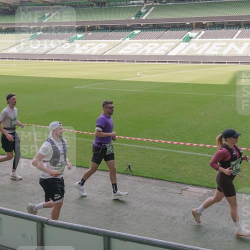 13.09.2026 - 21. swb-Marathon Bremen Michael Burmester http://msf.ph/oto/10346999 13.09.2026 13:36:09 Laufen im Stadion 368, 462, 491, 496, 590, 657, 799, 1015, 1135, 1279, 1280, 1321, 1396, 1432, 1620, 1726, 1762, 1887, 1934, 1951, 1965, 1974, 1977, 1992, 2078, 2227, 2335, 2578, 2639, 2650, 2688, 2789, 2894, 2933, 3090, 3161, 3169, 3178, 3179, 3191, 3299, 3303, 3406, 3408, 3463, 3472, 3498, 3555, 3570, 3573, 3588, 3640, 3731, 3779, 3801, 3839, 3904, 3914, 3985, 4084, 4145, 4200, 4210, 4290, 4464, 4500, 4546, 4561, 4801, 4880, 4967, 5000, 5034, 5182, 5332, 5461, 5679, 5818 meine-sportfotos.de