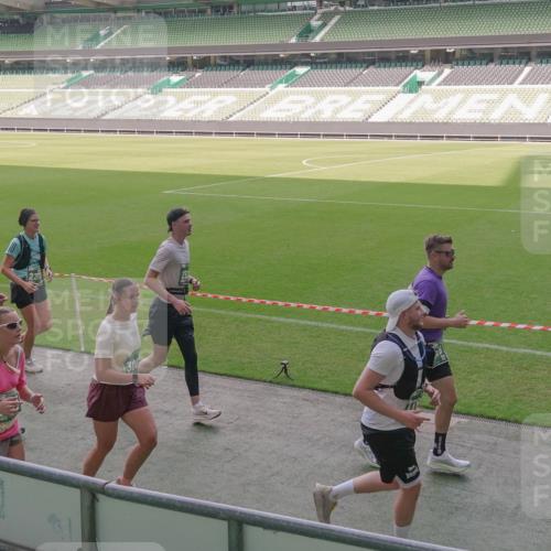 13.09.2026 - 21. swb-Marathon Bremen Michael Burmester http://msf.ph/oto/10347002 13.09.2026 13:36:10 Laufen im Stadion 368, 462, 491, 496, 590, 657, 799, 1015, 1135, 1279, 1280, 1321, 1396, 1432, 1620, 1726, 1762, 1887, 1934, 1951, 1965, 1974, 1977, 1992, 2078, 2227, 2335, 2578, 2639, 2650, 2688, 2789, 2894, 2933, 3090, 3161, 3169, 3178, 3179, 3191, 3299, 3303, 3406, 3408, 3463, 3472, 3498, 3555, 3570, 3573, 3588, 3640, 3731, 3779, 3801, 3839, 3904, 3914, 3985, 4084, 4145, 4200, 4210, 4290, 4464, 4500, 4546, 4561, 4801, 4880, 4967, 5000, 5034, 5182, 5332, 5461, 5679, 5818 meine-sportfotos.de
