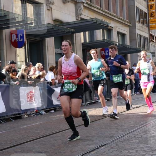 13.09.2026 - 21. swb-Marathon Bremen Strokosch-Dieckow http://msf.ph/oto/10347037 13.09.2026 13:30:33 Ziel 244, 800, 834, 1189, 1479, 1533, 1771, 1841, 1926, 1941, 2369, 2452, 2723, 2902, 2985, 3360, 4251, 4342, 4757, 4920, 5600, 5681, 5802, 5822, 5900, 6307, 6343, 6523, 7012, 7198, 7760, 7798, 8543, 8616, 9290, 9507, 9653, 9692, 9699, 9767, 9937, 9958, 9962, 9976, 13090, 13152, 13215, 625, 881, 1067, 1909, 1938, 2265, 2364, 2900, 3163, 3164, 3425, 4058, 4206, 4332, 4342, 4415, 4425, 4748, 4757, 4763, 5506, 5551, 7821, 8090, 8169, 8314, 8494 meine-sportfotos.de