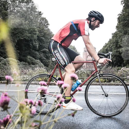13.09.2026 - Stadtparktriathlon H.Heesch http://msf.ph/oto/10347040 13.09.2026 11:08:41 Radfahren 486, 601, 684, 697, 698 meine-sportfotos.de