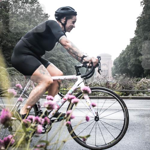 13.09.2026 - Stadtparktriathlon H.Heesch http://msf.ph/oto/10347042 13.09.2026 09:58:59 Radfahren 217, 292 meine-sportfotos.de