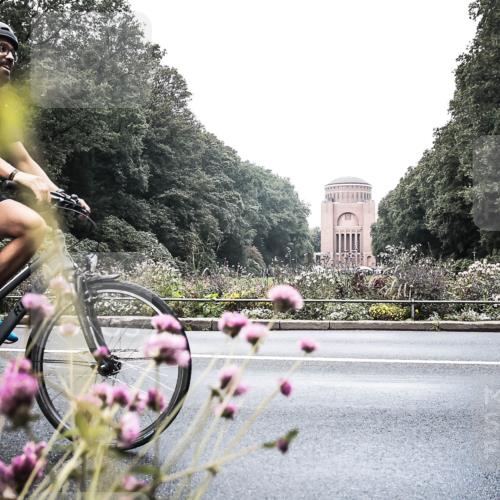 13.09.2026 - Stadtparktriathlon H.Heesch http://msf.ph/oto/10347048 13.09.2026 11:08:50 Radfahren 504, 555 meine-sportfotos.de