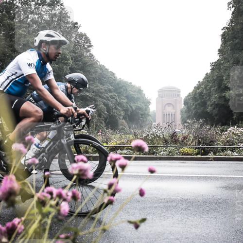 13.09.2026 - Stadtparktriathlon H.Heesch http://msf.ph/oto/10347055 13.09.2026 09:59:12 Radfahren 234, 293, 339, 344 meine-sportfotos.de