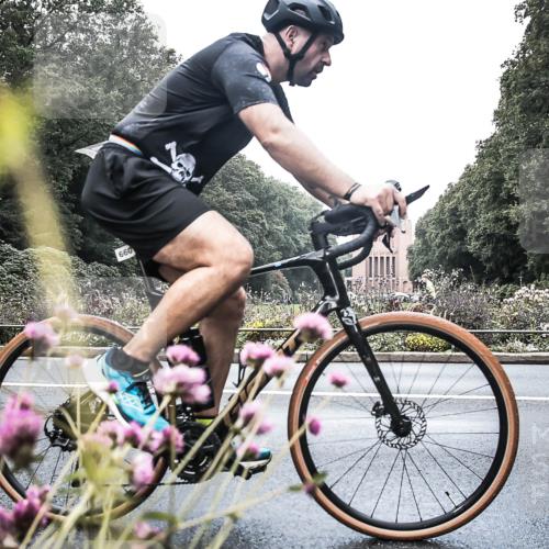 13.09.2026 - Stadtparktriathlon H.Heesch http://msf.ph/oto/10347066 13.09.2026 11:08:57 Radfahren 660, 676 meine-sportfotos.de