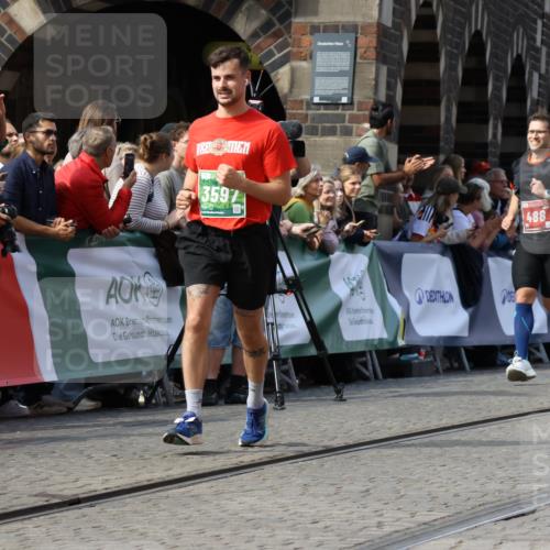 13.09.2026 - 21. swb-Marathon Bremen Strokosch-Dieckow http://msf.ph/oto/10347081 13.09.2026 13:28:19 Ziel 488, 534, 762, 1343, 1456, 3135, 3480, 3576, 4106, 4133, 4265, 5462, 6468, 6522, 7042, 7926, 8188, 8656, 9067, 9145, 9167, 9168, 13069, 178, 210, 1239, 1380, 2047, 2764, 3028, 3294, 3597, 4250, 5683, 8429, 8483, 8570, 9064, 9549 meine-sportfotos.de