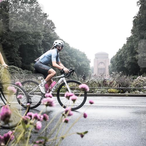 13.09.2026 - Stadtparktriathlon H.Heesch http://msf.ph/oto/10347096 13.09.2026 09:59:59 Radfahren 287, 337 meine-sportfotos.de