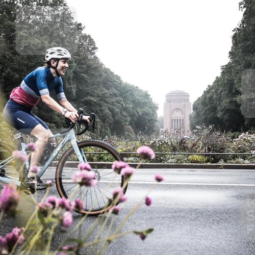 13.09.2026 - Stadtparktriathlon H.Heesch http://msf.ph/oto/10347127 13.09.2026 10:01:05 Radfahren 224, 228, 232, 241 meine-sportfotos.de