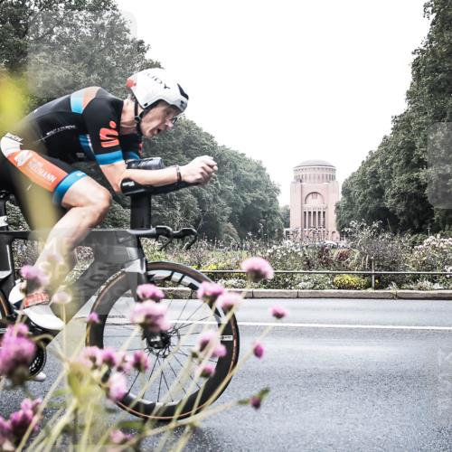 13.09.2026 - Stadtparktriathlon H.Heesch http://msf.ph/oto/10347171 13.09.2026 11:10:07 Radfahren 679 meine-sportfotos.de