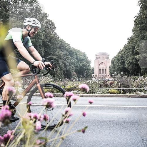 13.09.2026 - Stadtparktriathlon H.Heesch http://msf.ph/oto/10347178 13.09.2026 11:10:12 Radfahren 494, 557 meine-sportfotos.de